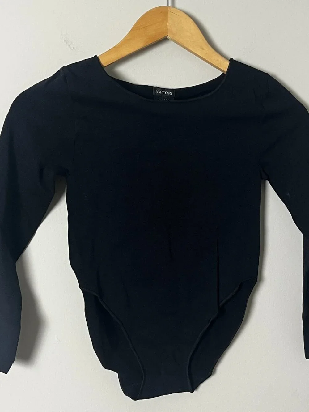 2/$30 NWT Natori Black Sccop Neck Bodysuit Large